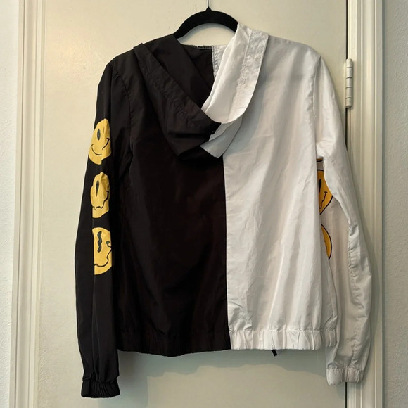 Orange Kiss Black and White Windbreaker Hooded Zip Up Smiley Face Size Small - Picture 5 of 7